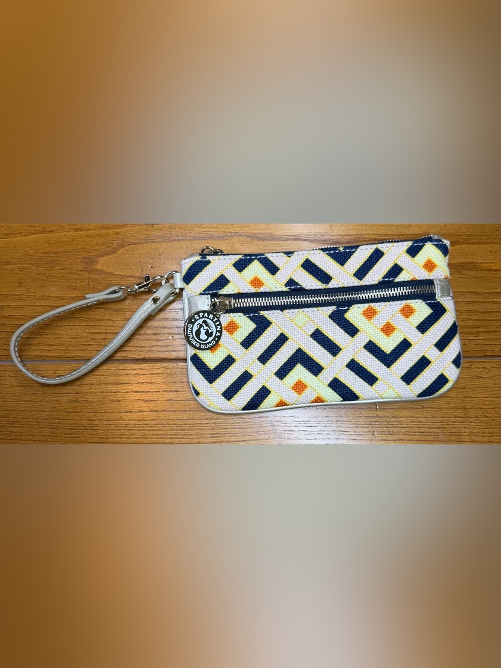 Spartina 449 Daufuskie Island Wristlet Clutch Navy Geometric Linen